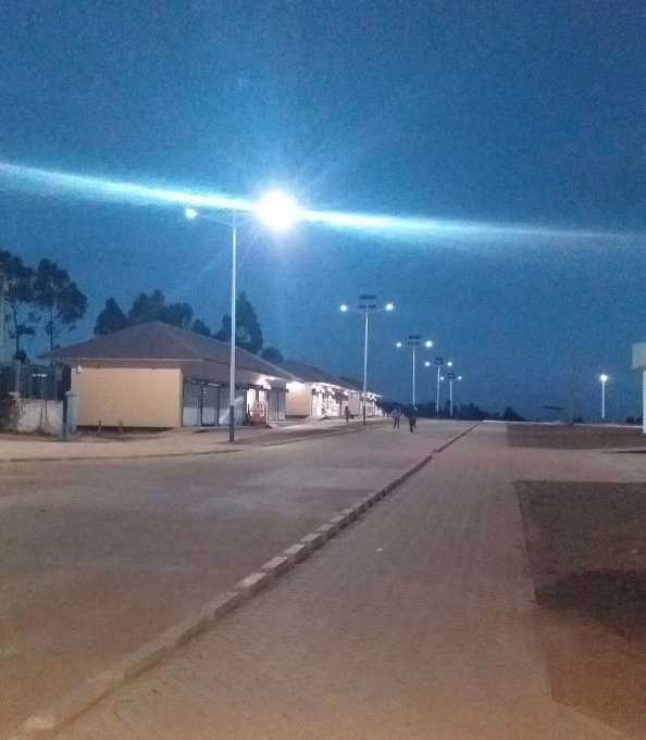 衡阳县非洲科特迪瓦太阳能路灯工程